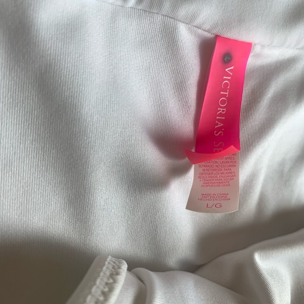 Victoria’s Secret white triangle bikini size L - Picture 5 of 5